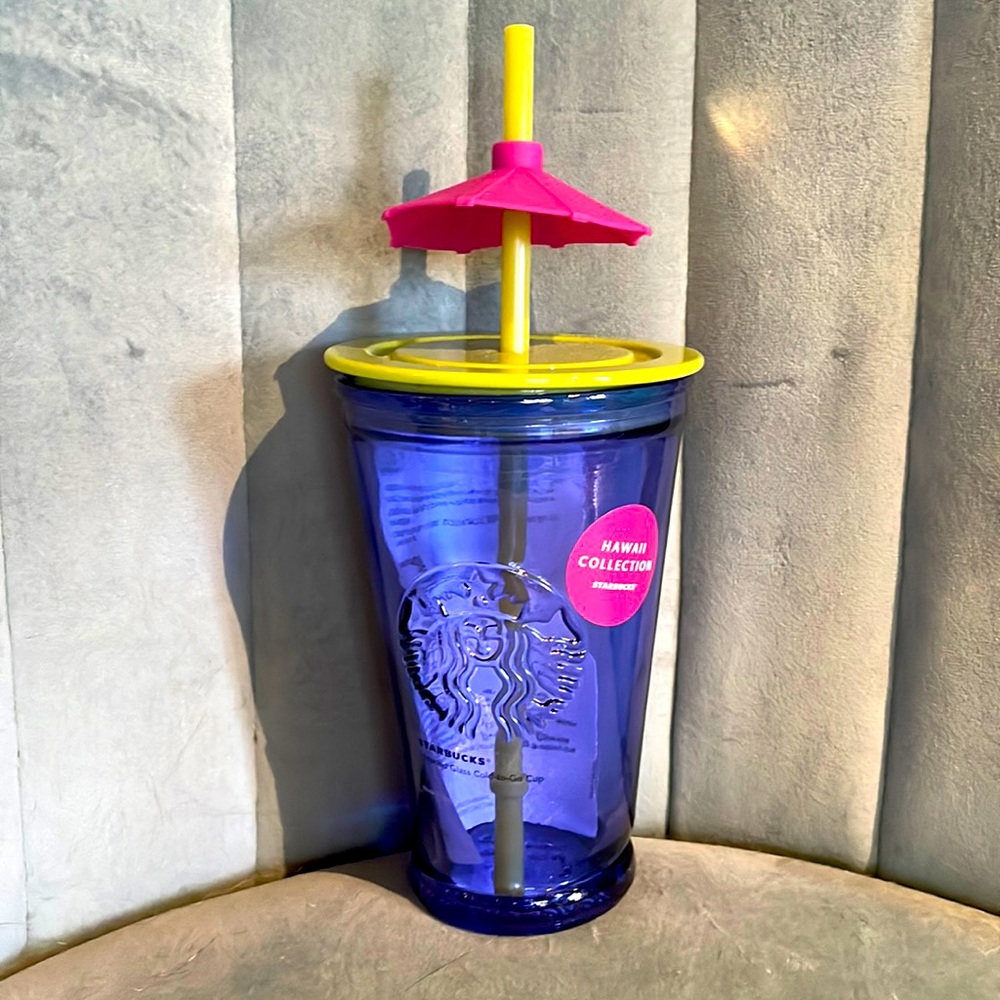 NWT Starbucks collector’s Hawaiian umbrella glass tumbler - 16 oz